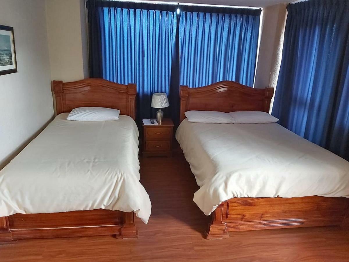 Hostal Tutamanda 2 Quito Buitenkant foto